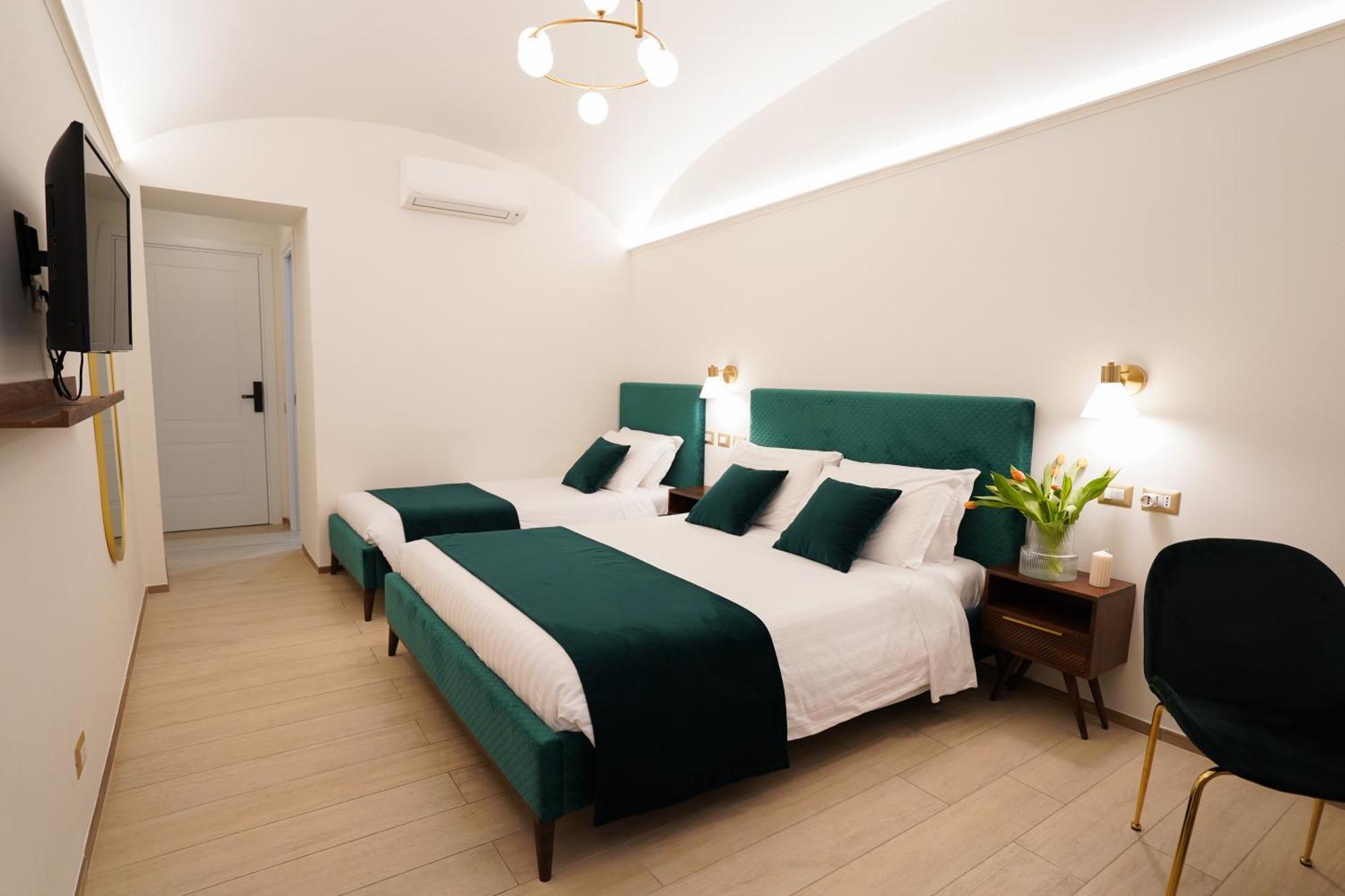 Charm&Bella Guesthouse Rome Bagian luar foto
