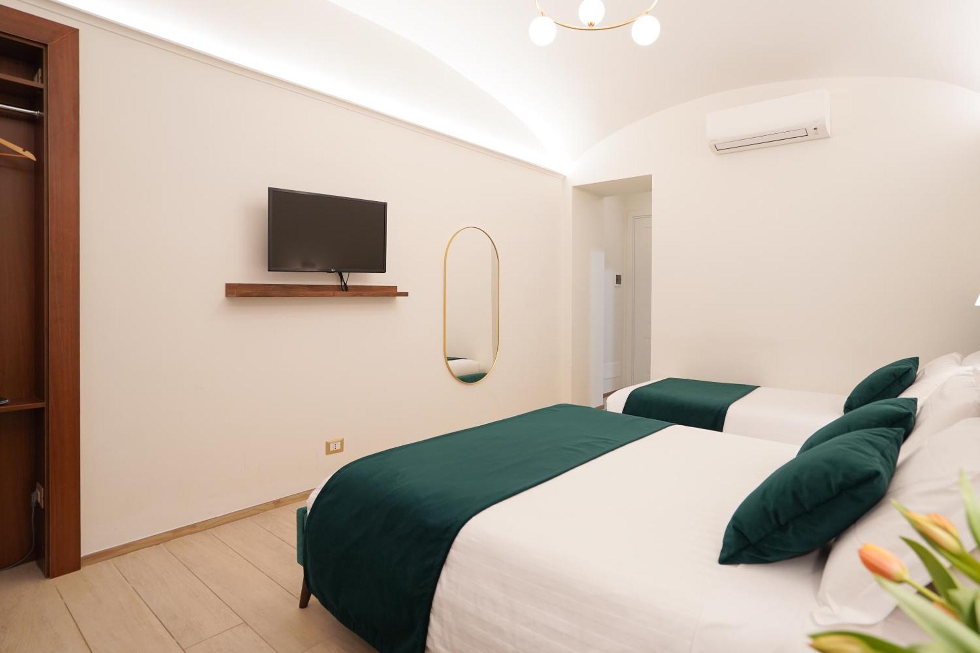 Charm&Bella Guesthouse Rome Bagian luar foto